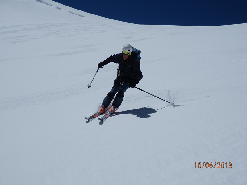 #38 Neige excellente : sous le col du Dôme Neige excellente : sous le col du Dôme