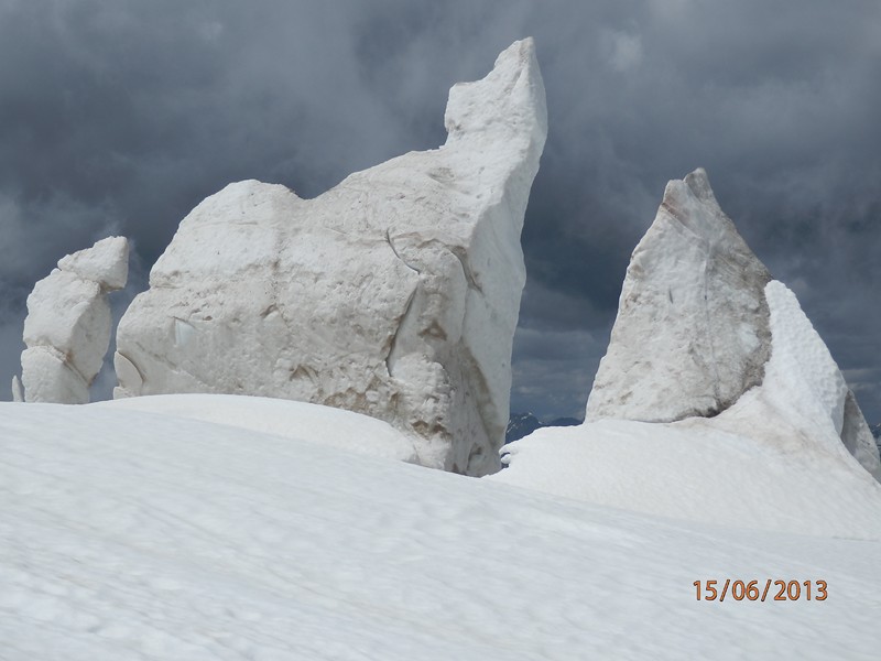 #5 Glacier des Bossons : les photos classiques des "glaçons" Glacier des Bossons : les photos classiques des "glaçons"