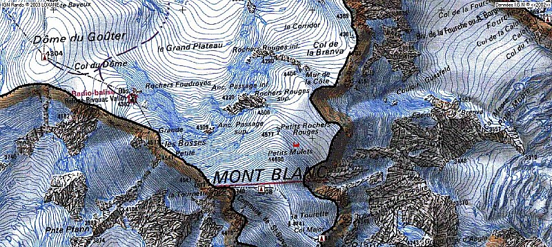 LIEU  DE LA PERTE DU SKI : Etant dans le brouillard du nuage lenticulaire nous décidons de ne pas attaquer la face nord en se fiant qu'au tracé GPS.
Nous décidons de descendre l'itinéraire de monté jusqu'au col de la Brenva pour revenir ensuite sur 