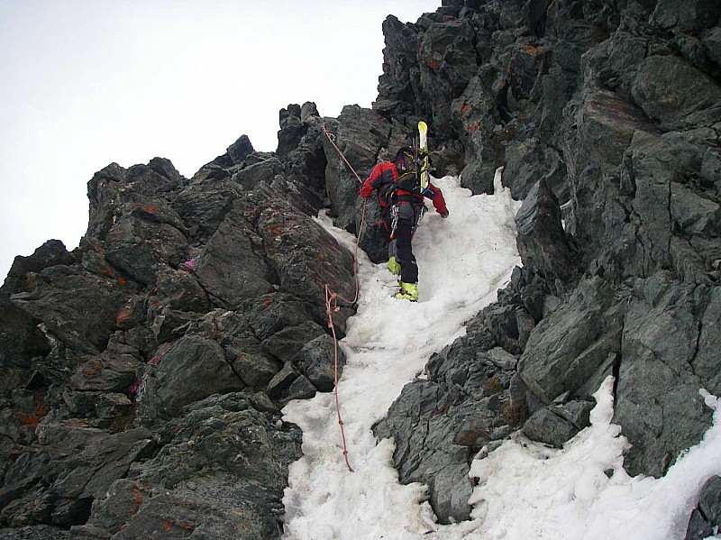 #2 JPM au col des Roches : Descente du Col des Roches sur glacier du Geay JPM au col des Roches : Descente du Col des Roches sur glacier du Geay
