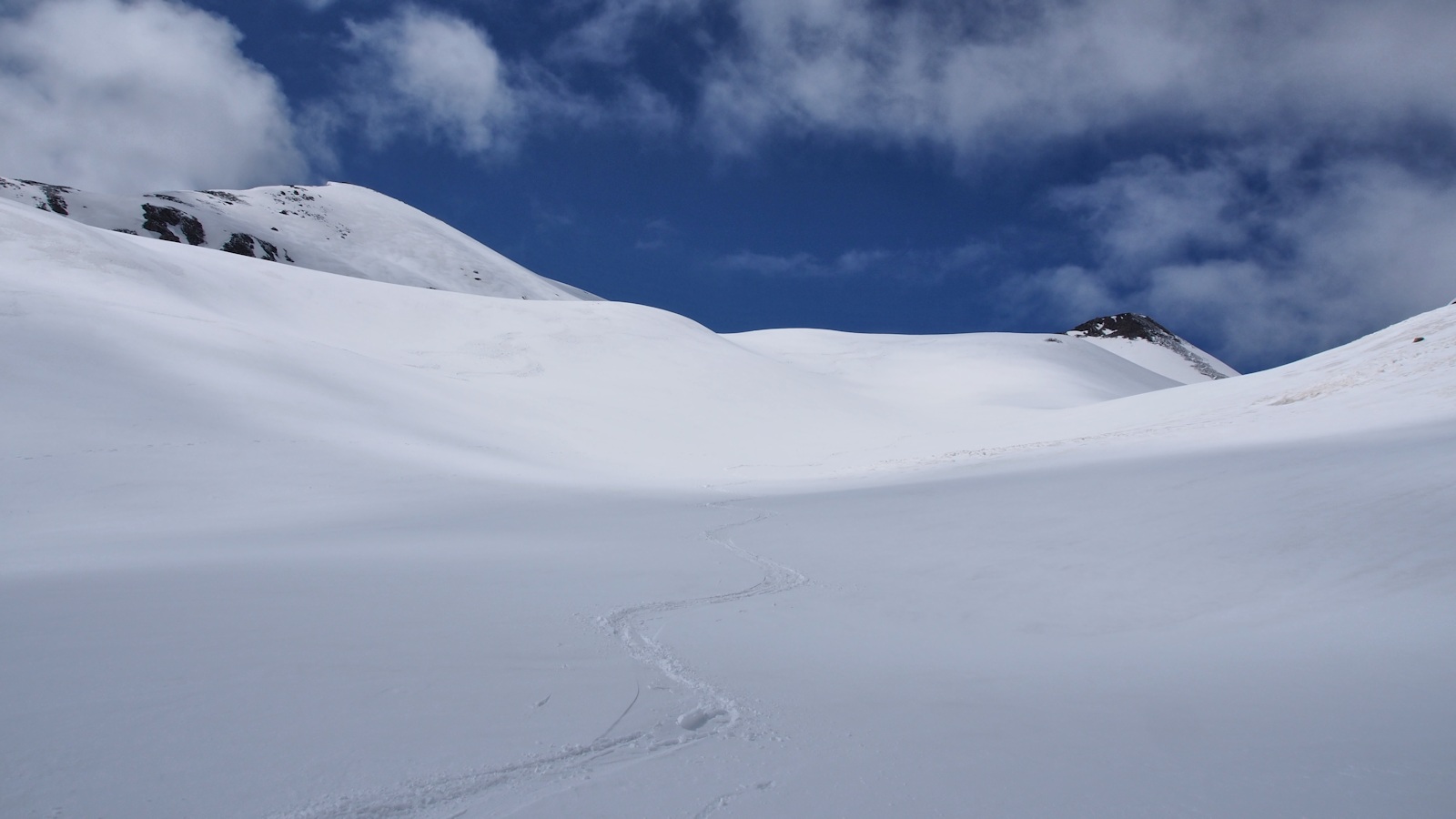 #24 La descente : Conditions exceptionnelles pour une fin juin. La descente : Conditions exceptionnelles pour une fin juin.