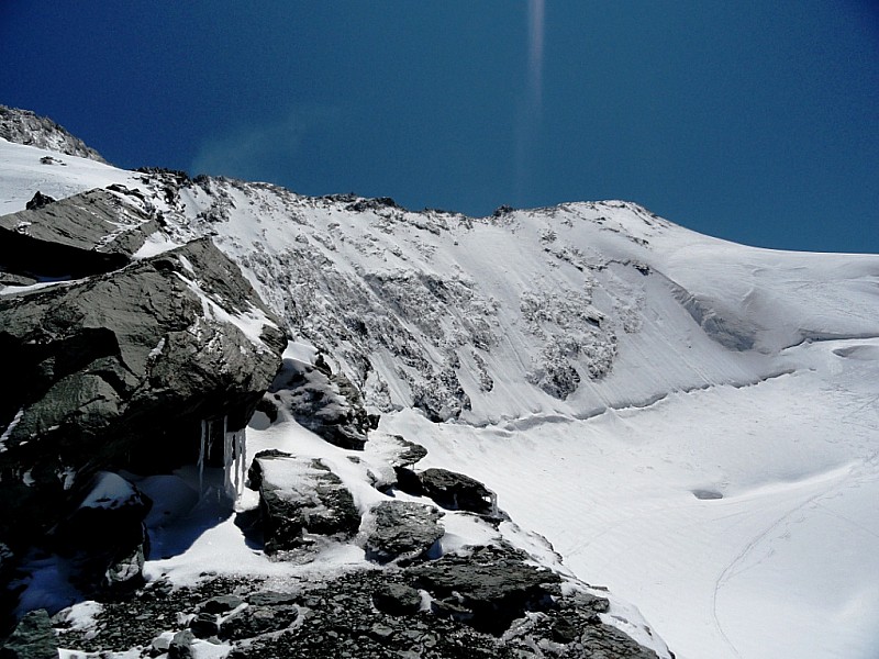 Mont Pourri : La belle arête entre Turia et Pourri depuis le col des Roches