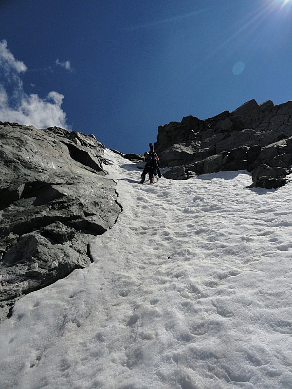 Aiguille de Peclet - traversée : Joli passage en glace pour descendre du sommet !