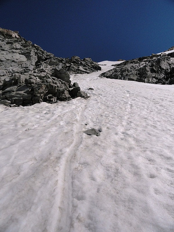 Aiguille de Peclet - traversée : Petite grimpette pour accéder à l'arête SW de Peclet