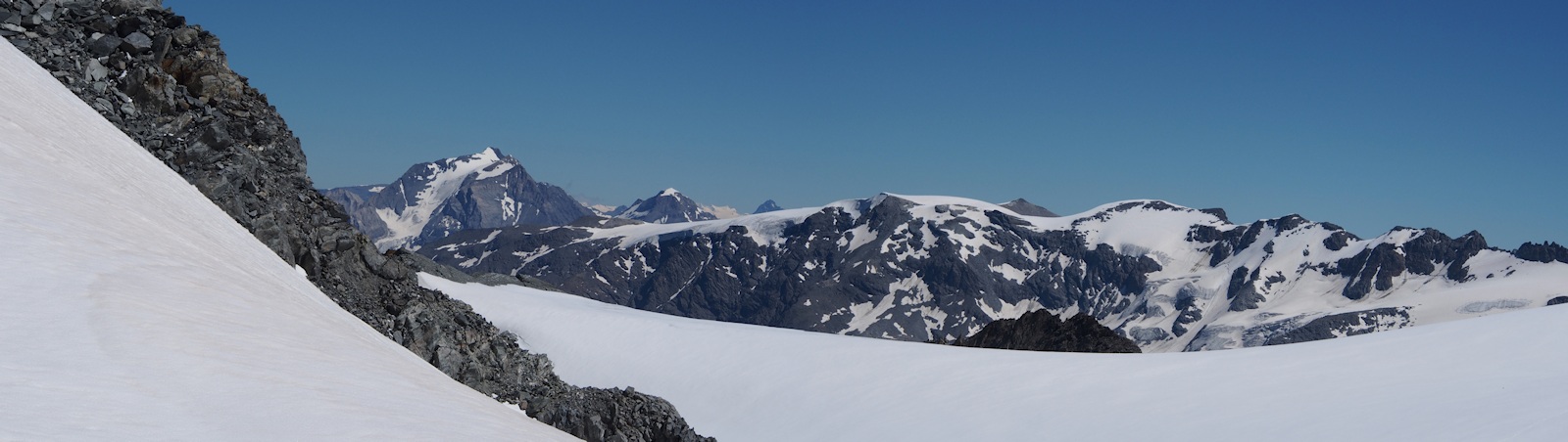 Grande Casse : Et glaciers de la Vanoise.