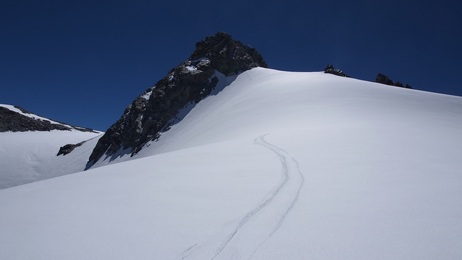 #14 L L'aiguille de Polset : Remontée jusqu'au pied de l'Aiguille.