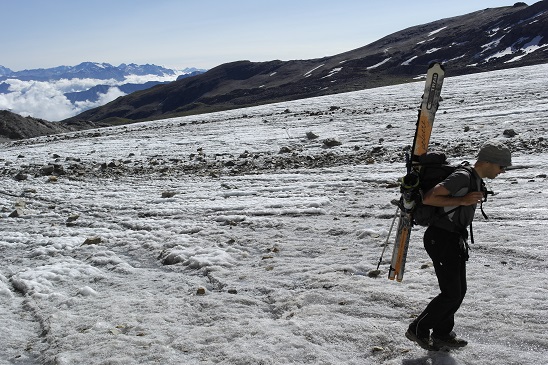 #4 Montée : Le glacier en basket, mais que fait la police! Montée : Le glacier en basket, mais que fait la police!