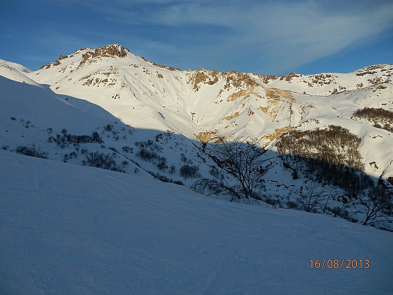 Le sommet : du Cerro Pirigallo vu depuis les pistes de Névados de Chillan