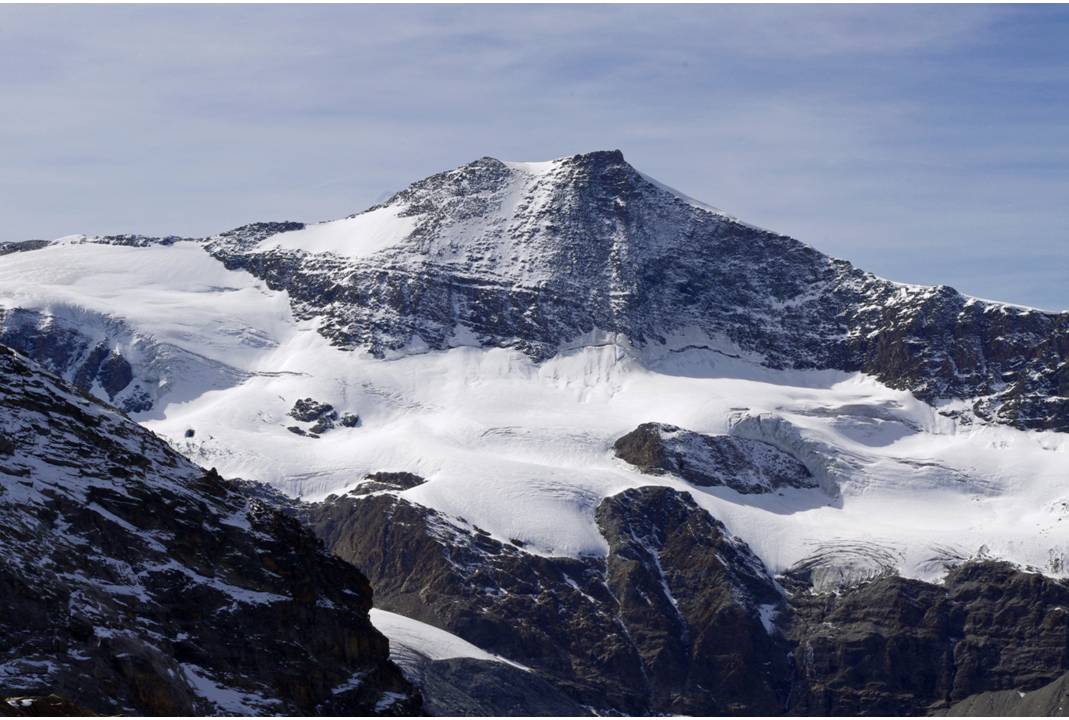 #12 Albaron face EST : le Seigneur des Evettes... Albaron face EST : le Seigneur des Evettes...
