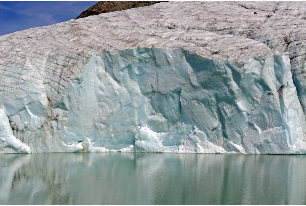 #14 Momies de glace : La glace restitue notre passé... étrange face à face avec soi... Momies de glace : La glace restitue notre passé... étrange face à face avec soi...