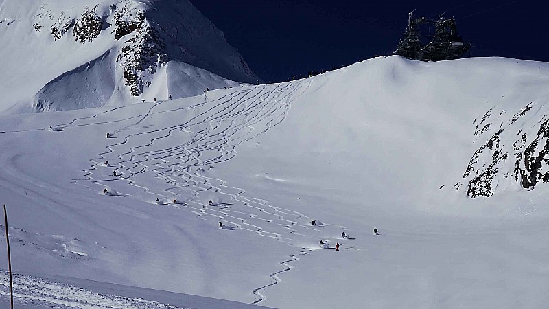 #7 skieurs : premier lâché de benne ! skieurs : premier lâché de benne !