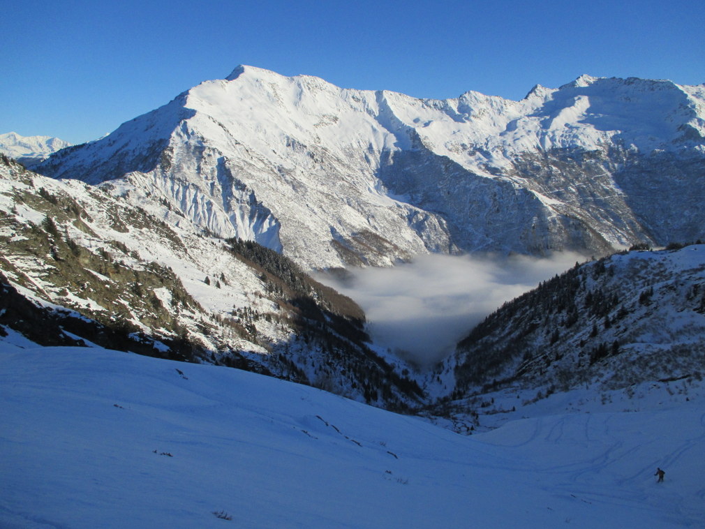 Gd Arc : derniers moments de visibilité avant de plonger dans le stratus...