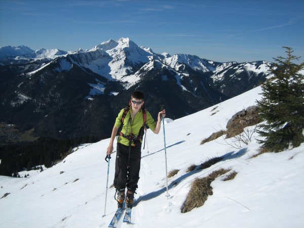 #1 Montée : On monte avec au fond le Roc d Montée : On monte avec au fond le Roc d'Enfer.