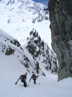 #8 voloboys : Attention document exceptionnel! je suis devant à tracer dans un couloir devant 2 voloboys! normalemnt je ne vois que leur semelles et leur c .. pendant les montées voloboys : Attention document exceptionnel! je suis devant à tracer dans un couloir devant 2 voloboys! normalemnt je ne vois que leur semelles et leur c .. pendant les montées