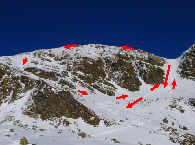 Gd Arc : Notre boucle du sommet avec 2 fois le couloir à la montée : à pied et en ski pour 2 fois plus de plaisir.