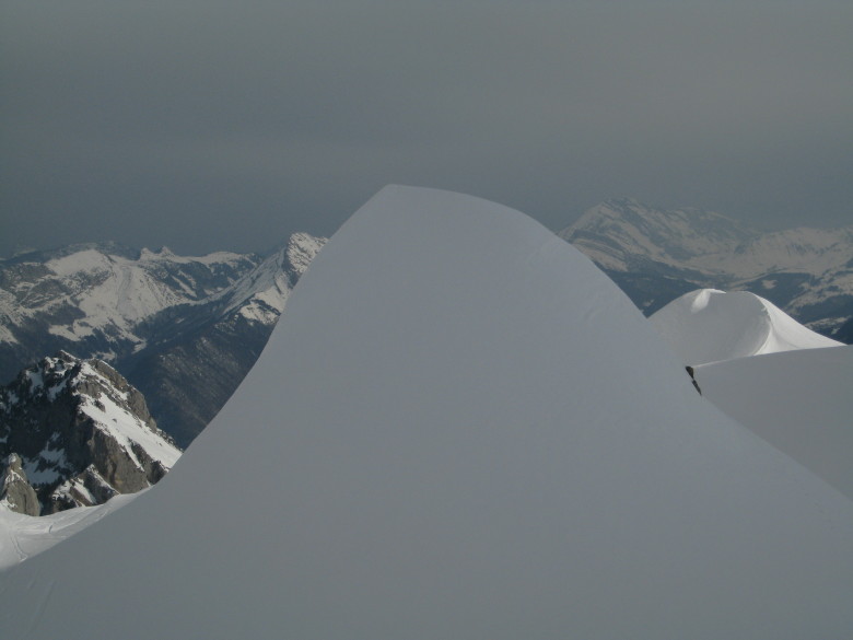 #5 Sculture de neige : par Maitre Vent ... Sculture de neige : par Maitre Vent ...