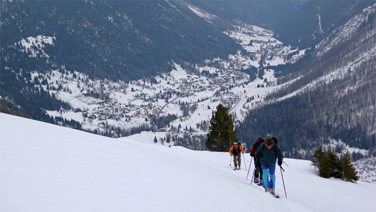 #1 Tête de Praz Torrent : Vue sur Vallorcine depuis la Tête de Praz Torrent. Tête de Praz Torrent : Vue sur Vallorcine depuis la Tête de Praz Torrent.