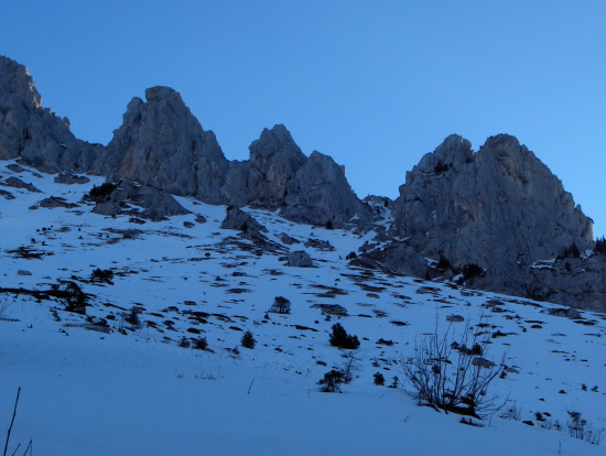 #1 lances de malissard : la montée des lances pas beaucoup de neige mais ca passe lances de malissard : la montée des lances pas beaucoup de neige mais ca passe