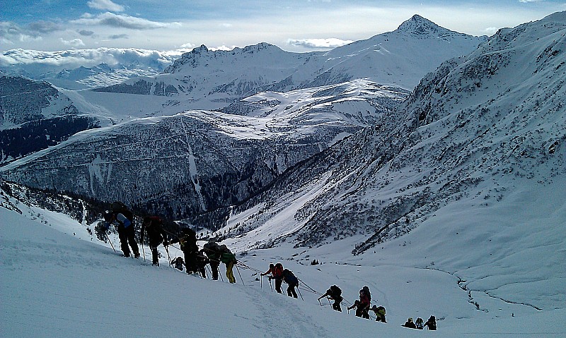 #2 Passage raidos : Dur dur le passage, la vitesse de montée du traineau à soudainement chutée :) Passage raidos : Dur dur le passage, la vitesse de montée du traineau à soudainement chutée :)