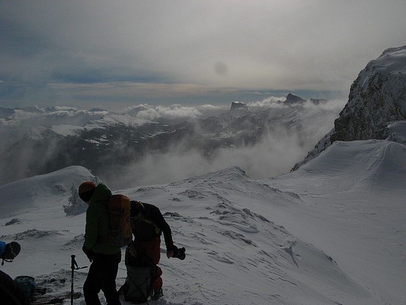 Vue à la Tête des Chaudières : Belle vue sur le Mont Aiguille depuis le sommet de la Tête des Chaudières