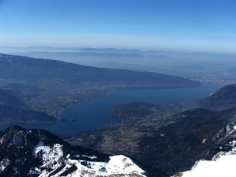 #7 Lac d Lac d'Annecy du sommet : Pas mal comme vue de la salle à manger!!!