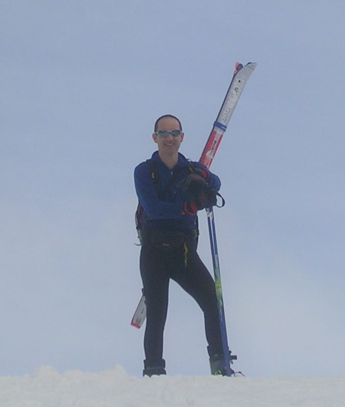 Staut skitour : novice !!!! : Henri au col d'Arguille avec 2200 m dans les pattes !!! Il est encore debout !