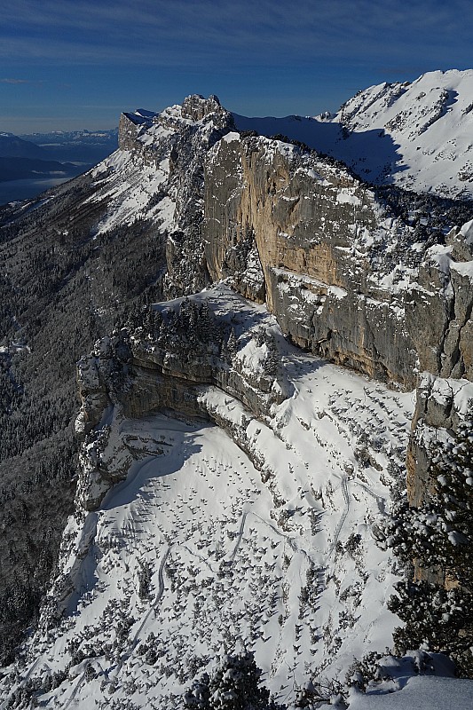 #10 Sommet : Avec vue sur Bellefont. Sommet : Avec vue sur Bellefont.