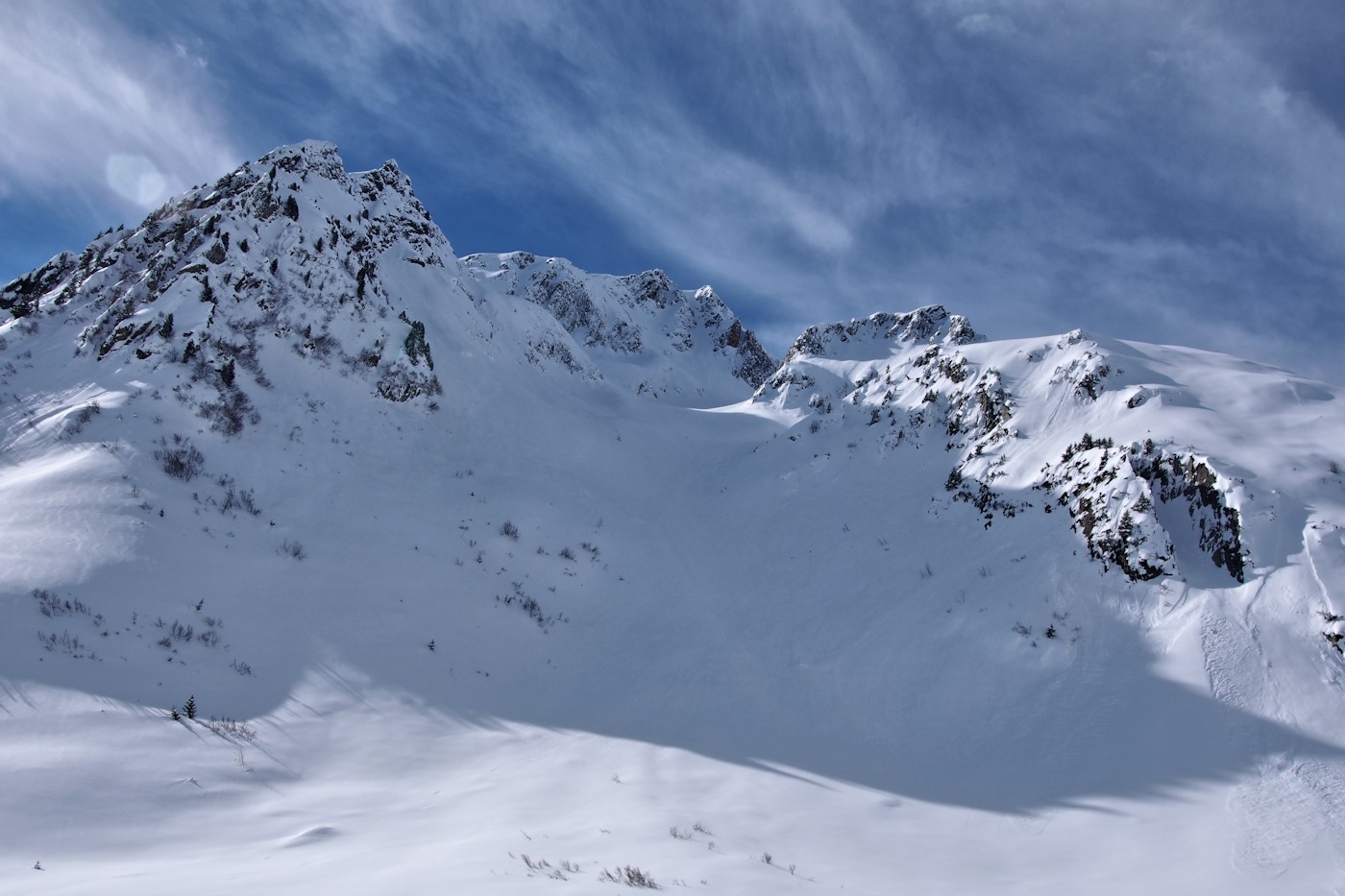 #7 Pointe de la Lavoire (2471 m) : Le versant Nord. Pointe de la Lavoire (2471 m) : Le versant Nord.