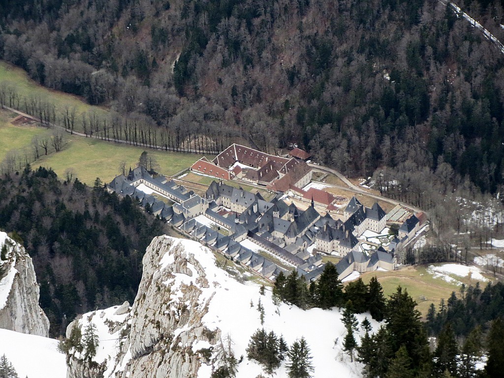 Le monastère : vu du sommet