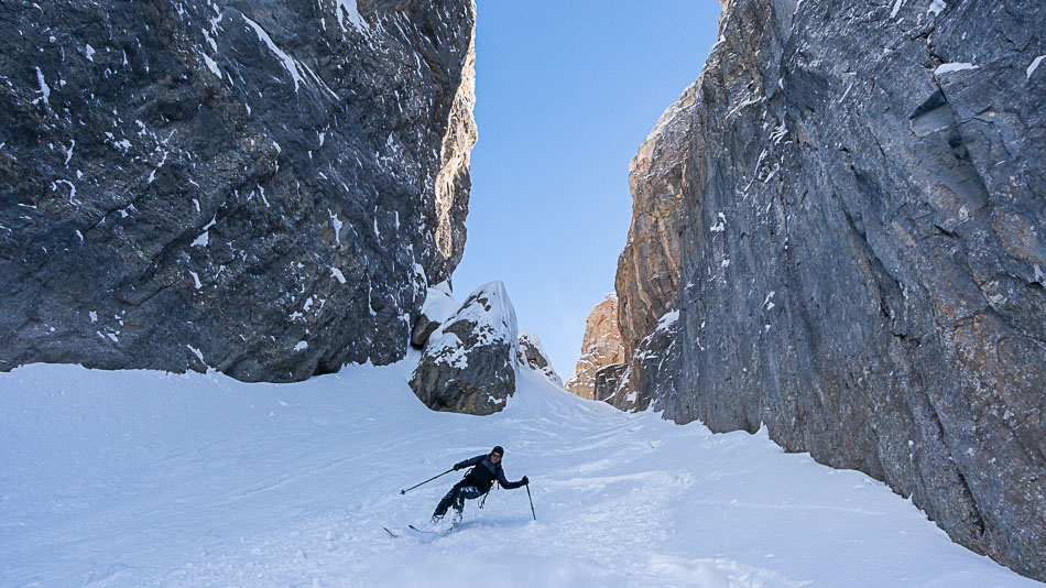 #18 Couloir de droite : Pierre teste les ZAG Couloir de droite : Pierre teste les ZAG