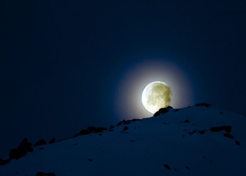 coucher de lune : timing pile poil...