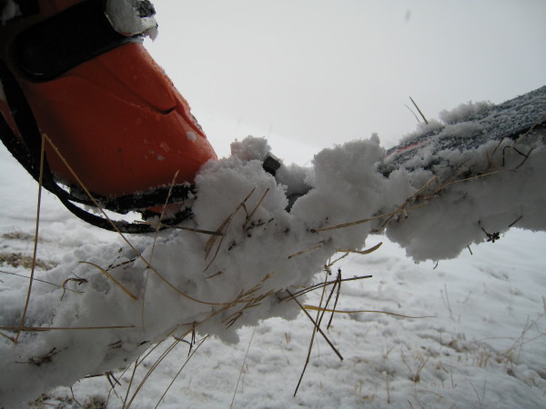La botte Beaufortine ... : Melange de neige collante, terre, herbe .... forme garantie à tous les utilisateurs !