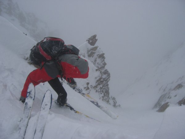 #2 Couloir N du Rocher de l Couloir N du Rocher de l'homme : L'entrée du couloir N du Rocher de l'Homme (à skis pour les Hommes, à pieds pour les Autres ;-))