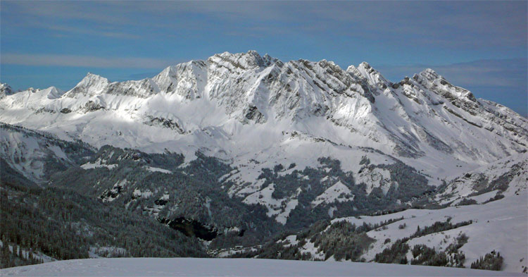 #1 Massif de l Massif de l'Etale : Le Massif de l'Etale vu depuis le Petit Croise Baulet.