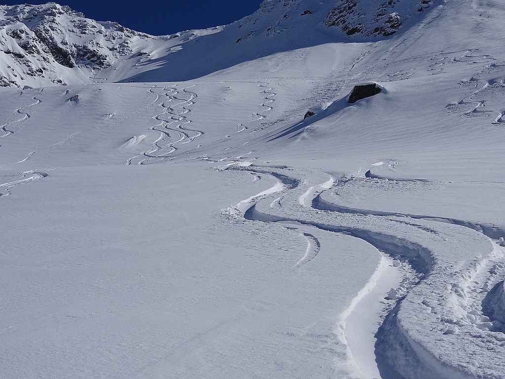 #2 belles traces : pas terrible ces conditions ;-) belles traces : pas terrible ces conditions ;-)