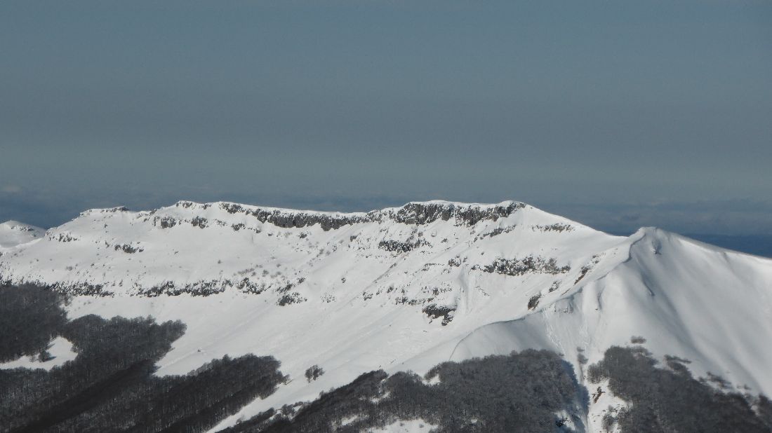 #7 Le Cassaïre et Cabrespine : Au sud de Chavaroche. Le Cassaïre et Cabrespine : Au sud de Chavaroche.