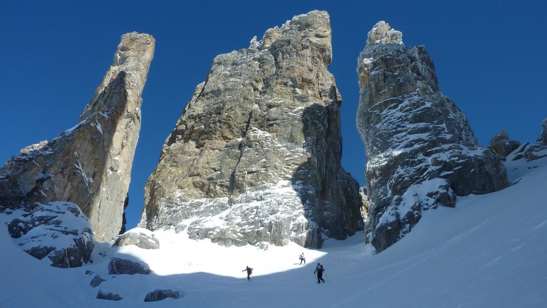 #8 Les deux brèches : on va commencer par celle de gauche Les deux brèches : on va commencer par celle de gauche