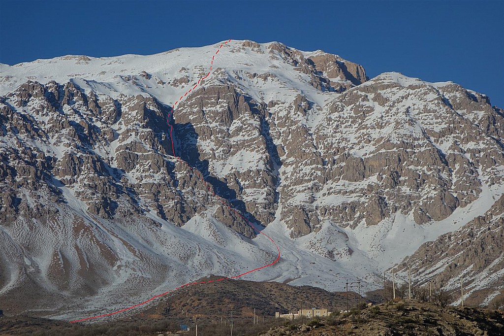 #13 vue depuis Sisakht : l vue depuis Sisakht : l'itinéraire en rouge...