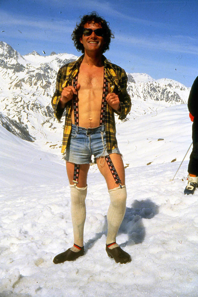 #22 Fashion week : Il fallait bien égayer mes camarades poilus Fashion week : Il fallait bien égayer mes camarades poilus