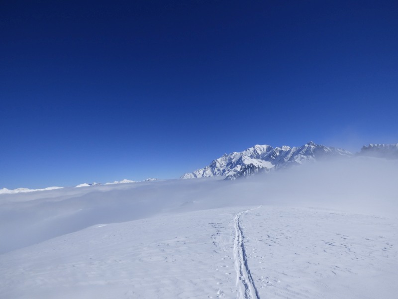 Le Mt Blanc : Depuis longtemps au dessus des nuages.