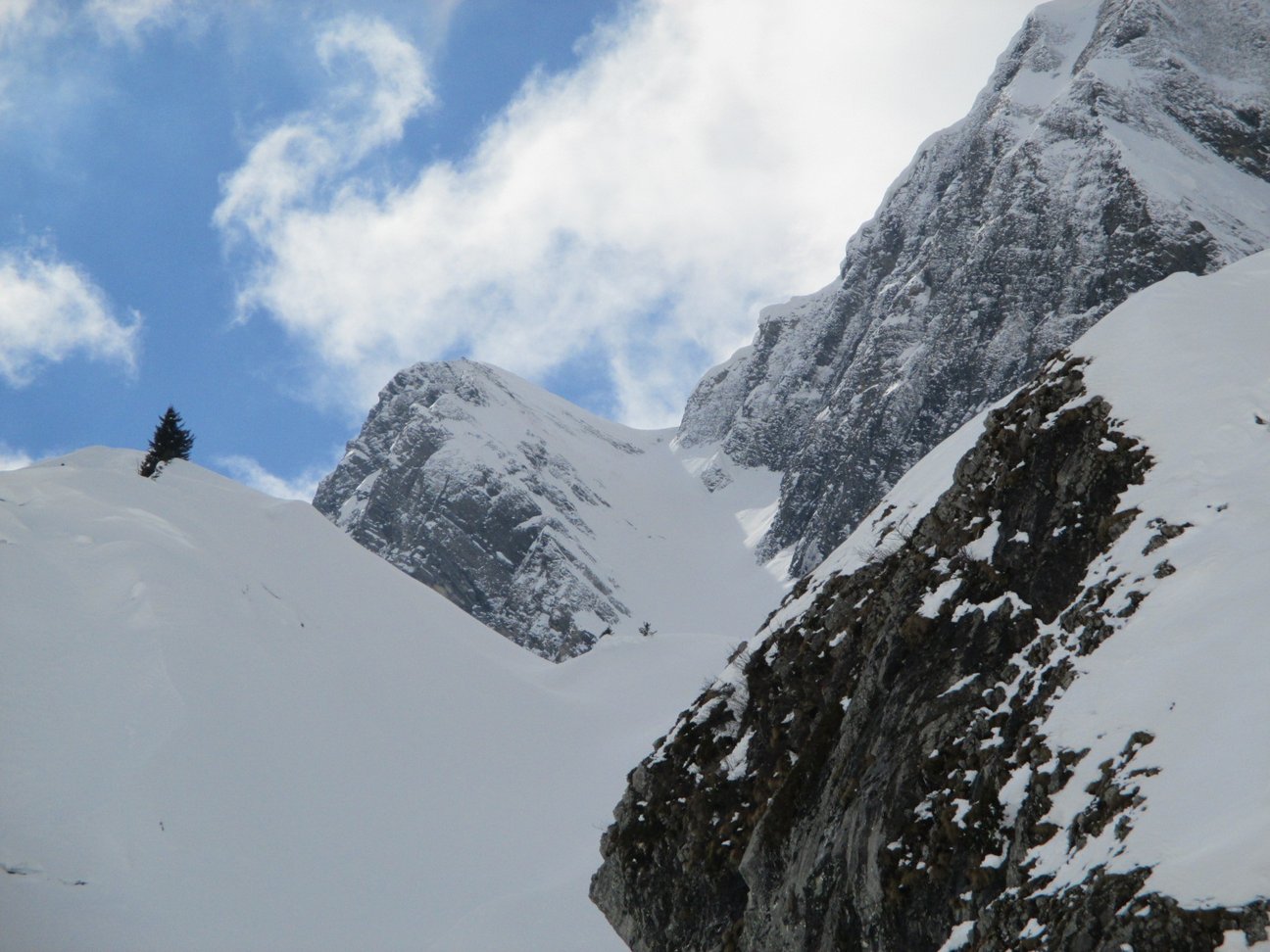 Couloir des Contrebandiers : idem en zoomant..