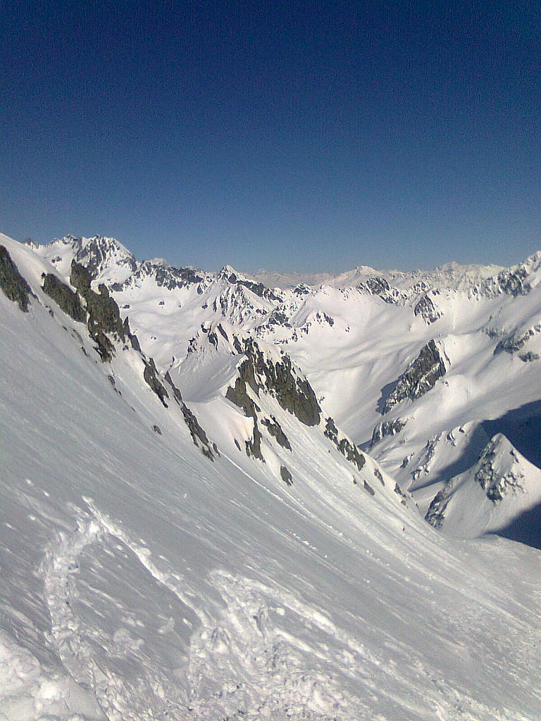 Vue côté Merlet du col de Moretan, le mont blanc au loin