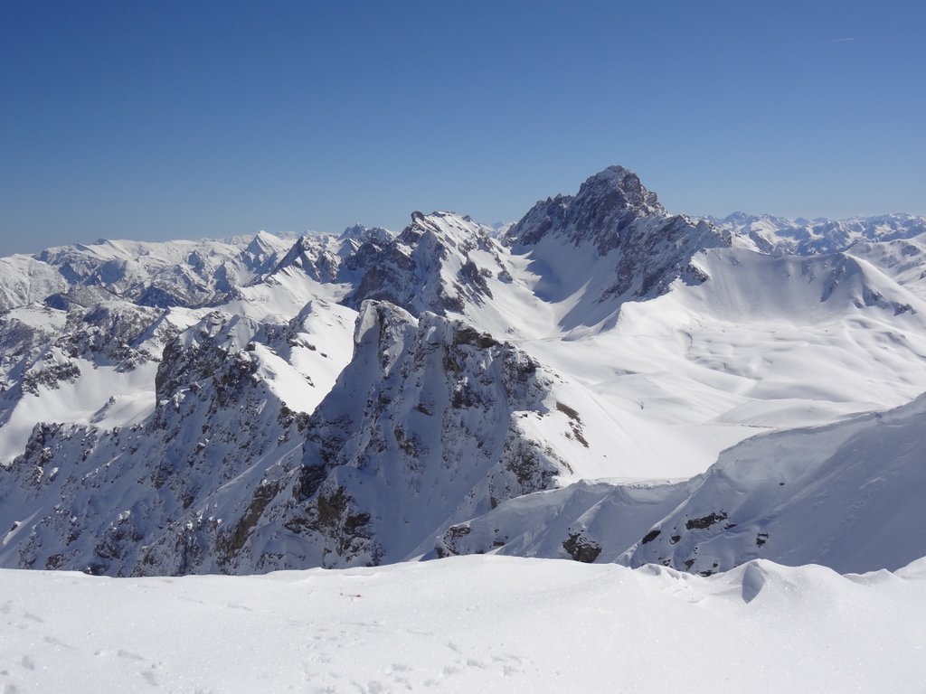 #20 Le parcours du jour : à saute mouton sur la frontière, et les deux sommets fait aujourd Le parcours du jour : à saute mouton sur la frontière, et les deux sommets fait aujourd'hui