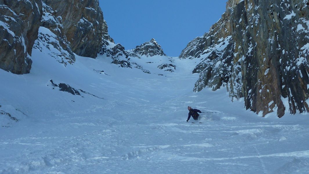 Bas du couloir : on peut lacher les chevaux dans une telle neige