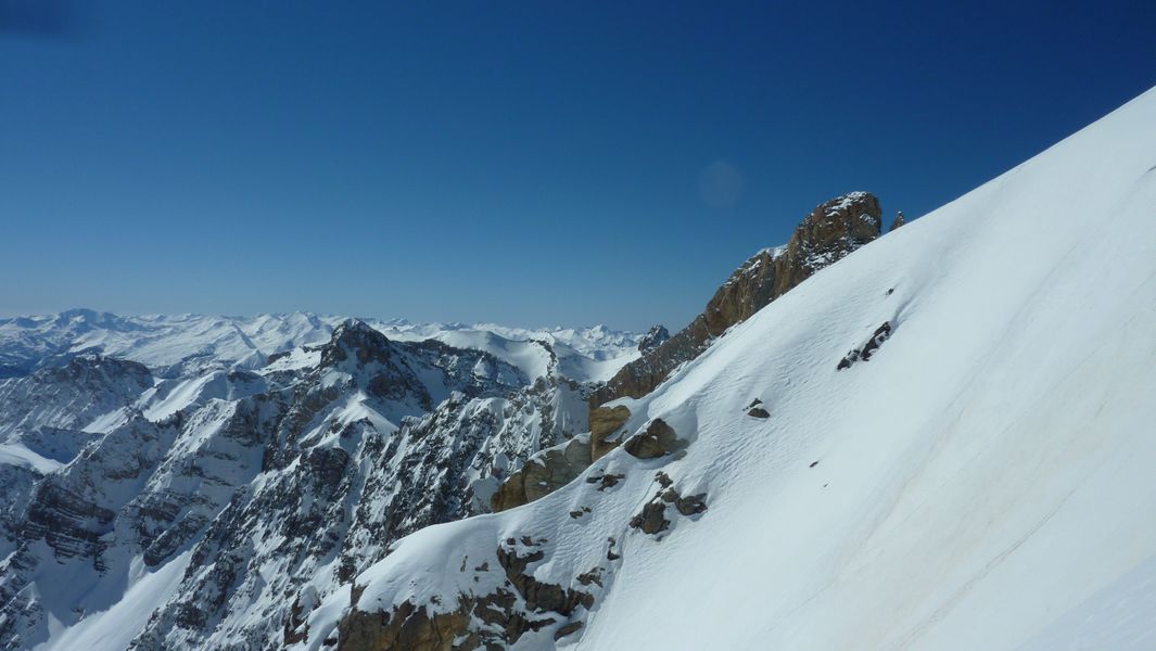 vers l'ouest : le Pic de Panestrel est pas loin