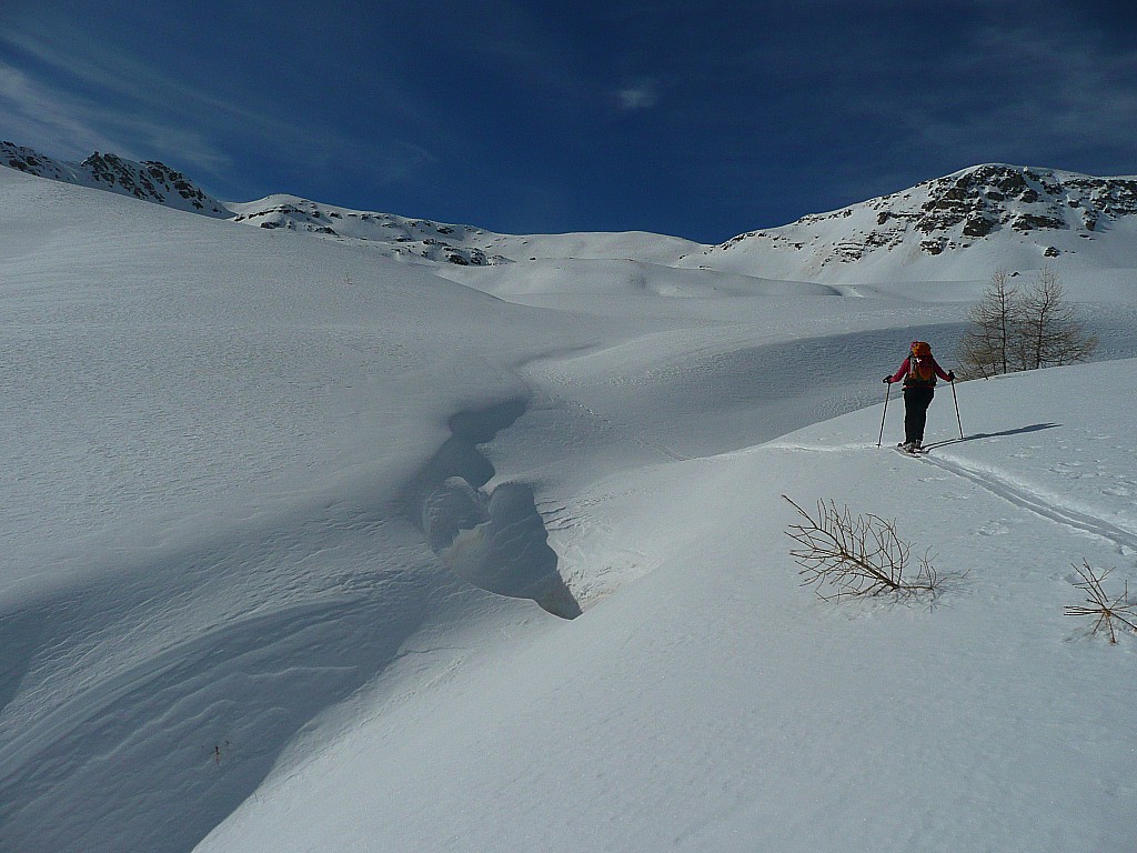 #12 lundi : une belle épaisseur de neige lundi : une belle épaisseur de neige