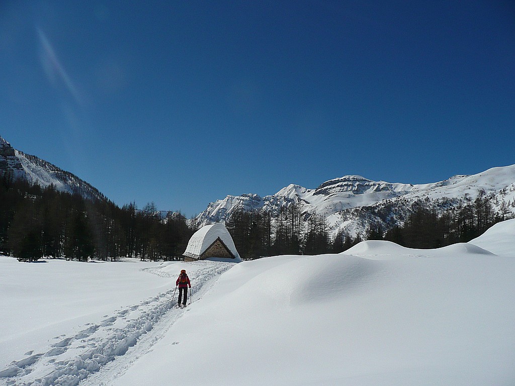 #4 il y a de la neige : En redescendant vers la Cantonnière il y a de la neige : En redescendant vers la Cantonnière