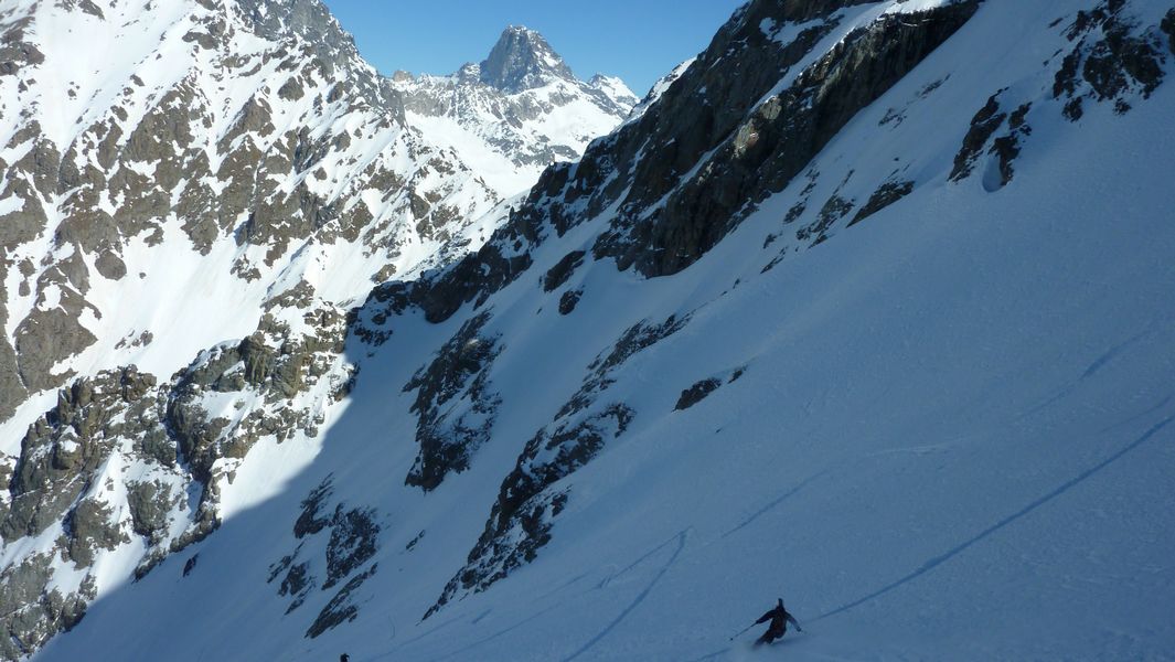 #13 Manu : ils vont bien ces nouveaux skis ! Manu : ils vont bien ces nouveaux skis !