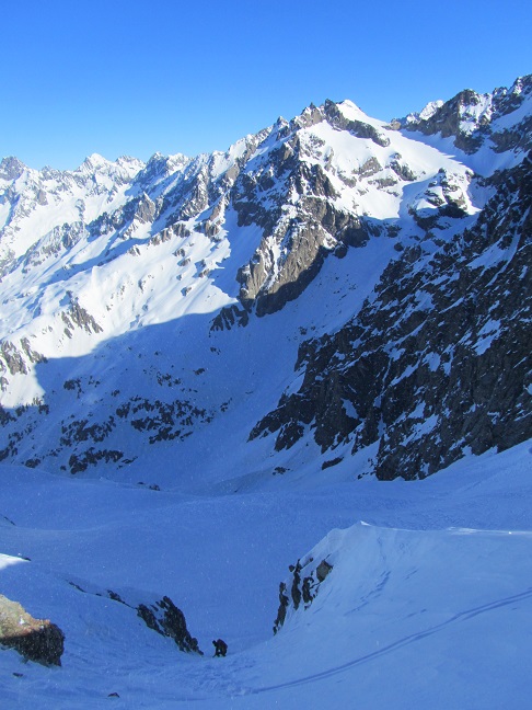 #9 glacier de Chabournéou : depuis le col de verdonne, couloir en bonne poudre au départ glacier de Chabournéou : depuis le col de verdonne, couloir en bonne poudre au départ