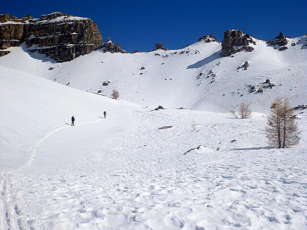 montée à la roche trouée : paysage pas pire, déjà bien content d'être là